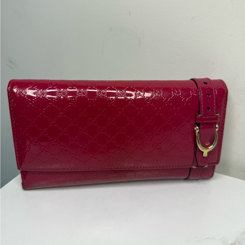 Authentic Pink Gucci wallet